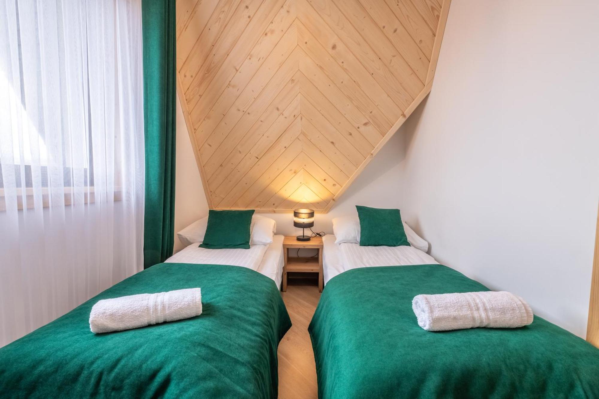 Apartamenty Gorskie Widoki Poronin Exterior photo